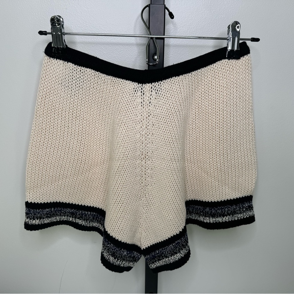 Zara Knit Collection Oversized Striped Top and Bottom Set - Effortless Style - Picture 4 of 5